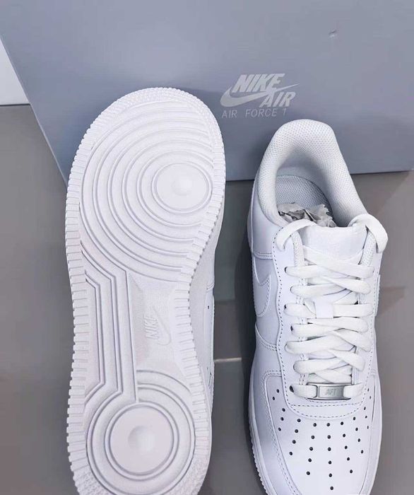 Buty meskie Mokasyny Nike_Air_Force_1_Low '07_Biały R.38