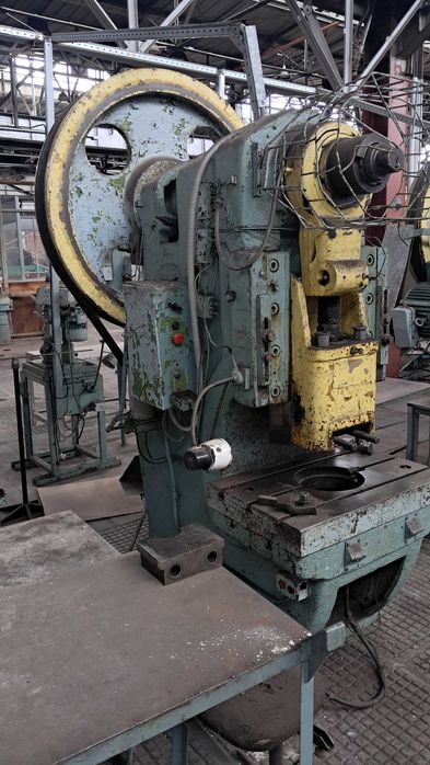 Пресс механический К-117 усилие 100т.