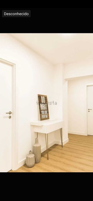 Alugo quarto mobilado com despesas incluidas em Telheiras/Lumiar