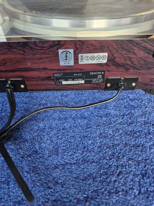 Gramofon Denon Dp-47 F Super stan