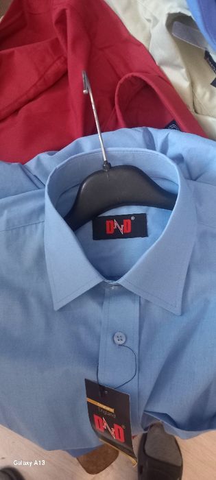 Nowa koszula męska. Niebieska