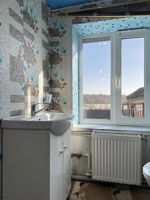 Будинок з виходом до річки