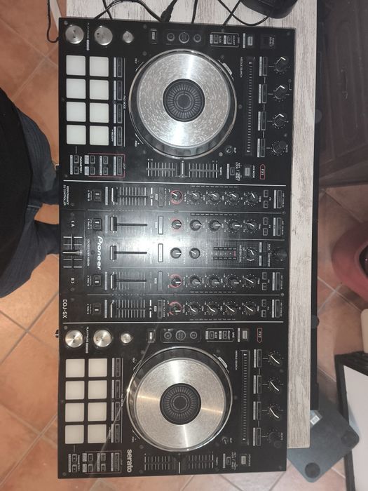 Pioneer DDJ-SX  usada