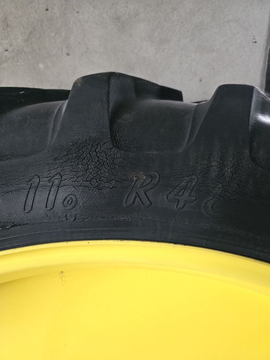 Koła do miedzyrzedzi John Deere