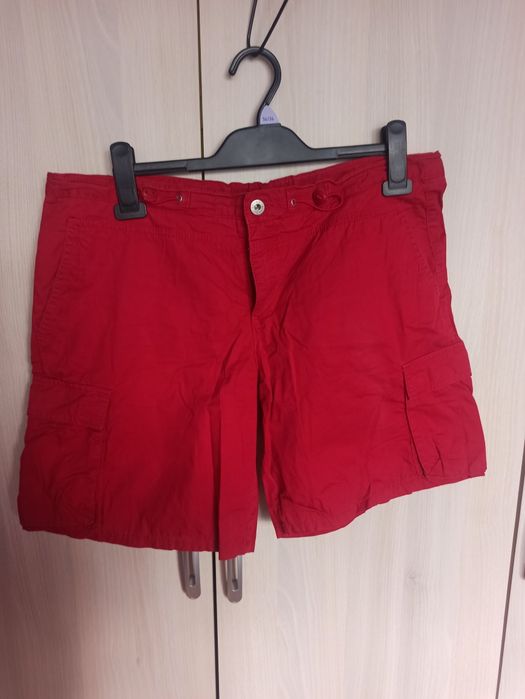 Krótkie spodenki, Esprit, szorty