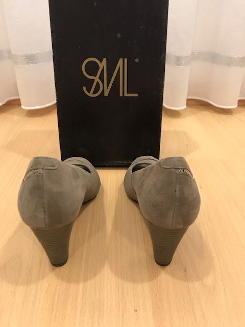 Sapatos Novos Nº 38