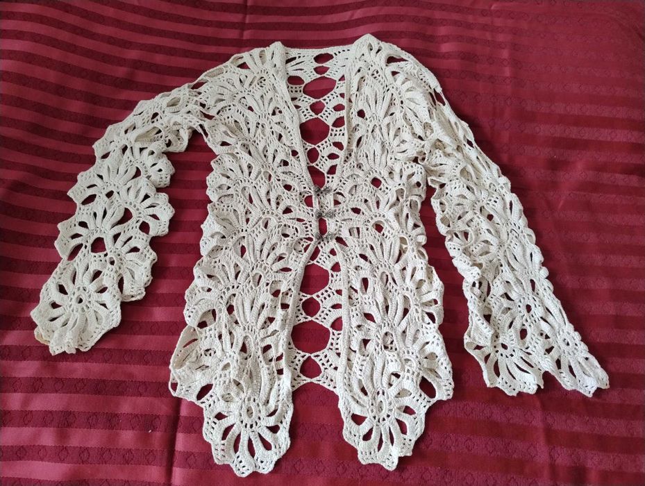 SUPER CENA. Elegancka bluzka ażurowa z guziczkami L/M sweterek biały