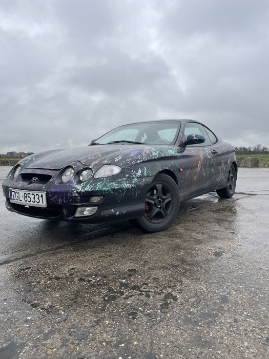 Hyundai Coupe