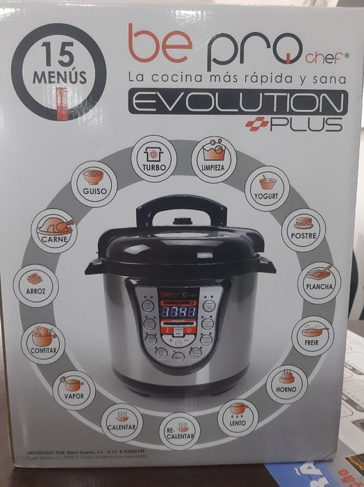 Panela multifunções  nova 6 litros