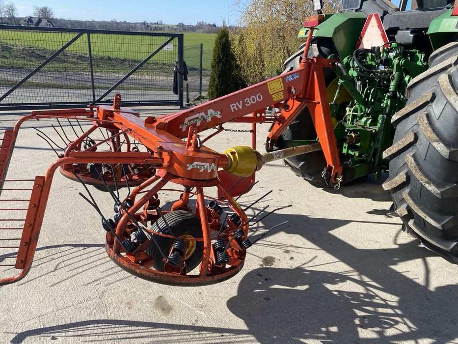 PRZETRZĄSARKO-ZGRABIARKA FRANSGARD RV300 oryginał ładny stan kuhn krone deutz fahr lely claas