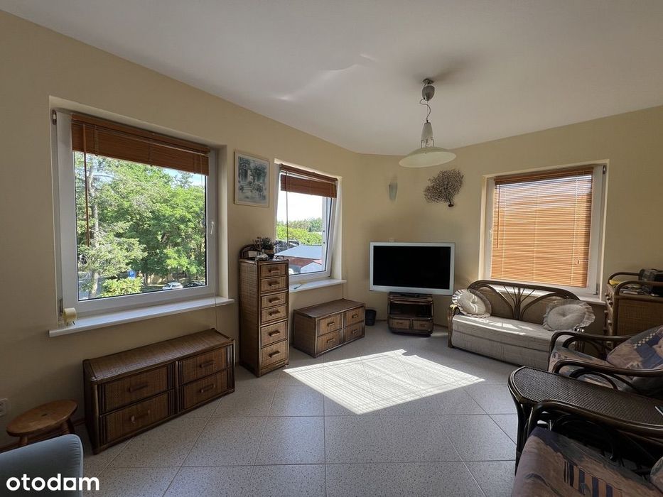 Apartament 100m od plaży | Centrum Pobierowa | Balkon widok na deptak - Widok 3