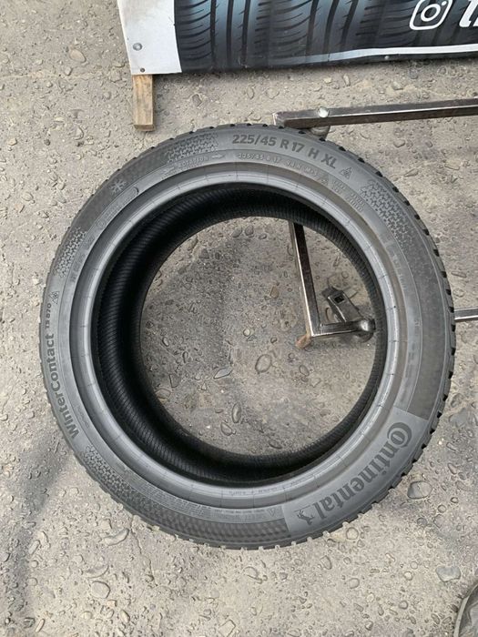 Шини 225/45 R17 Continental  пара зима 2022/24 рік 7,5/7 мм