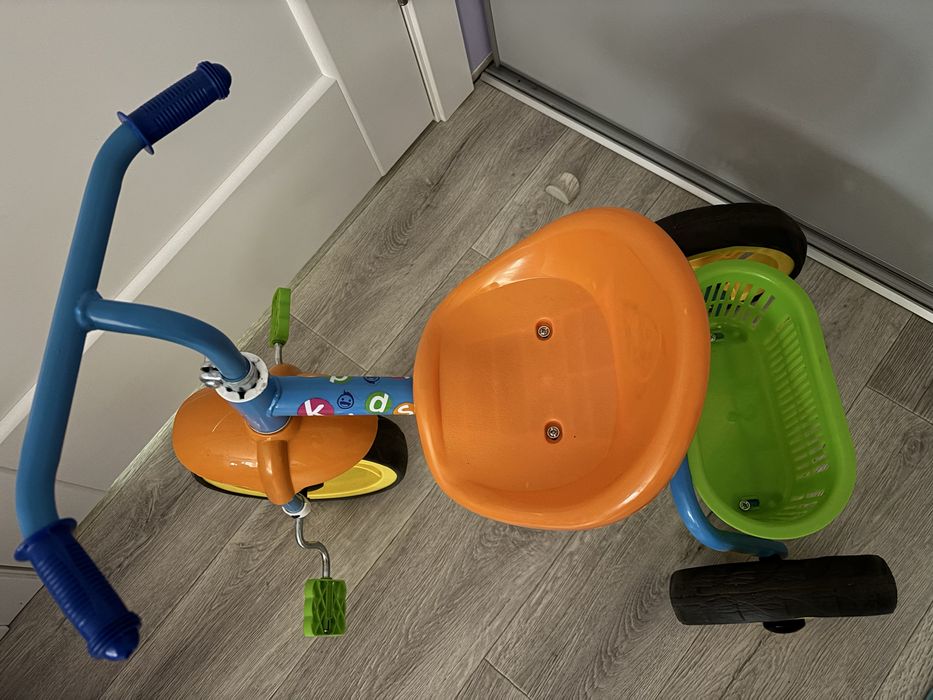 Велосипед триколісний