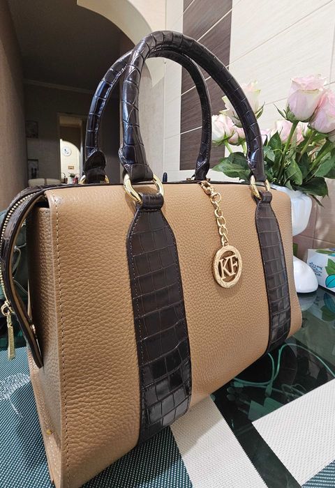 Шкіряна сумка- саквояж від українського бренду KATERINA FOX