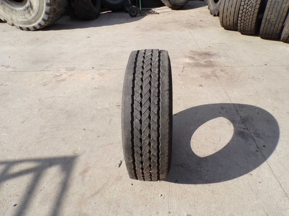 opona 235/75R17.5 Goodyear KMAX S (490 netto)