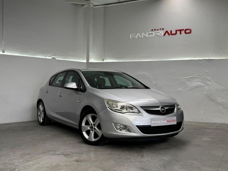 Opel Astra 1.3 CDTI Cosmo Start/Stop