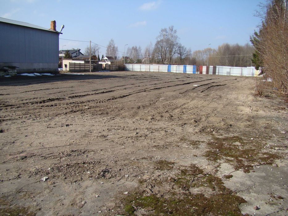 Wynajmę plac w Kowalach Oleckich utwardzony monitorowany dojazd tir