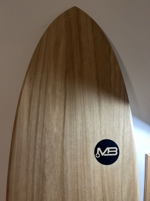 Prancha de Surf Manual Boards - NOVA - 7’0 - 44L - PAULOWNIA