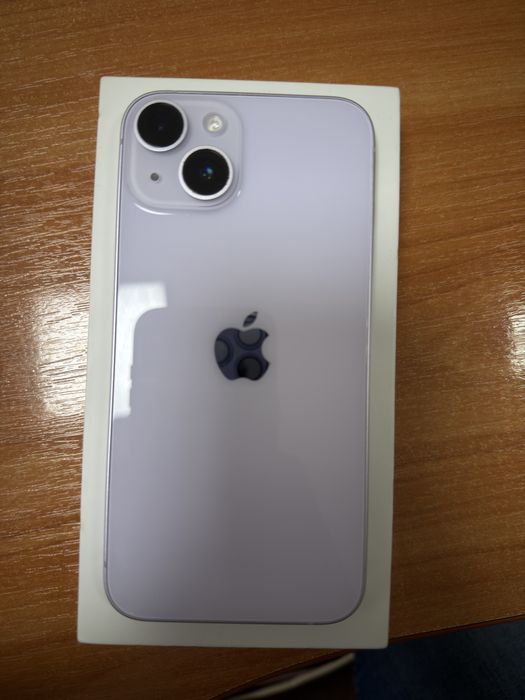 Apple Iphone 14, 256gb в гарному стані