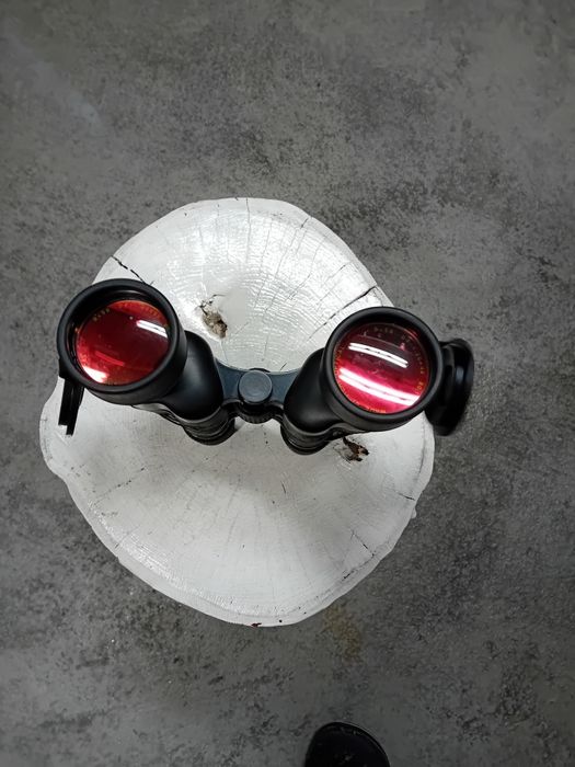 Vende  se binóculos