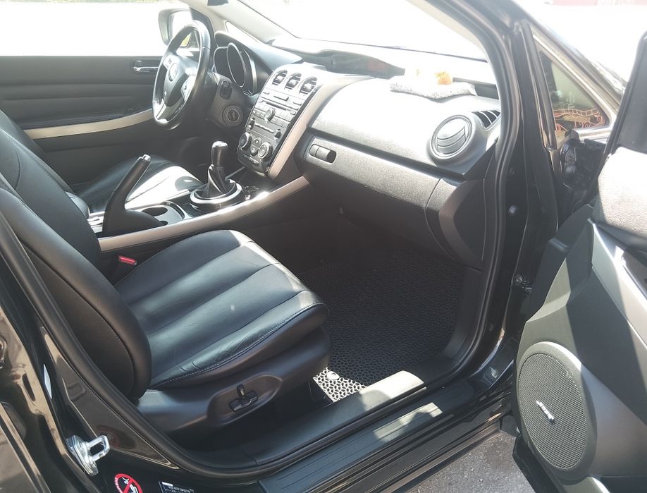 Продам автомобіль Mazda CX7 2.2 дизель 2011