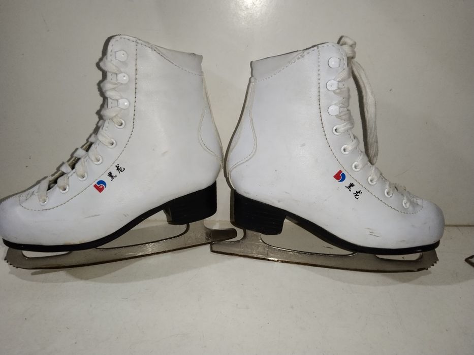 Łyżwy figurowe dla dziecka rozmiar 32 skóra
