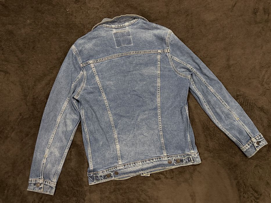 Джинсова куртка Levi's Trucker M синя Made in Mexico як нова
