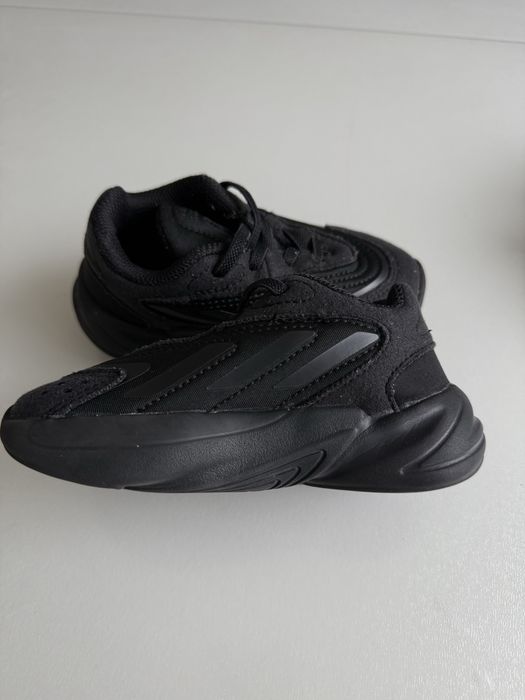 Кросівки  adidas