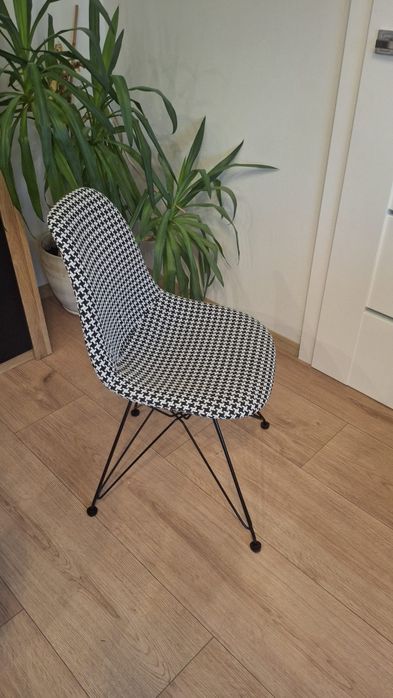 Krzesła i fotele Designerskie - Pepitka