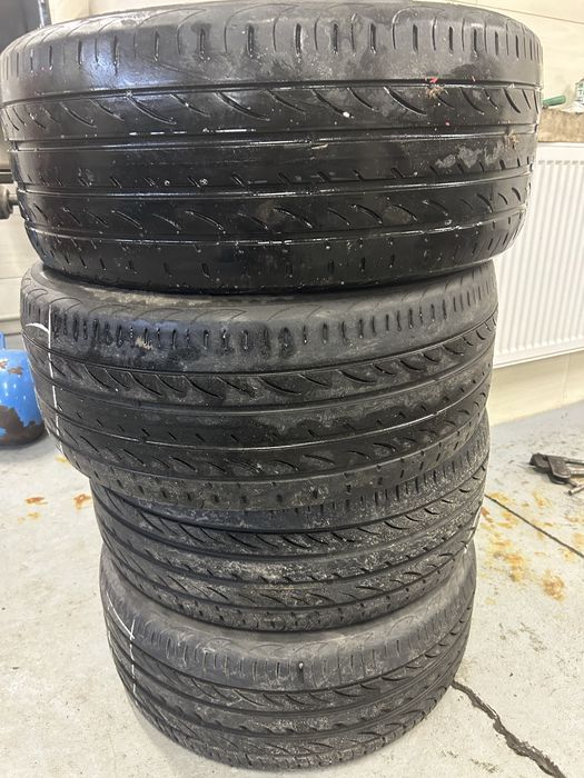 Pirelli P ZeroNero 245/45ZR18