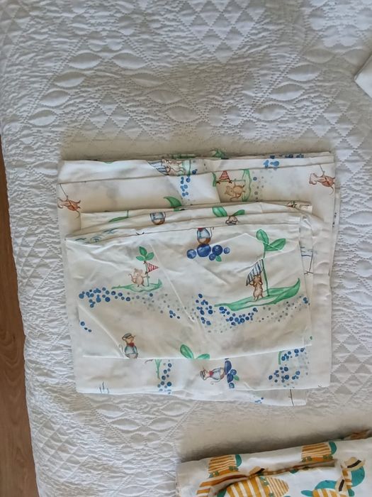 Capas Edredon com fronha - Berço bebé - 125x110cm -6eur/unidade