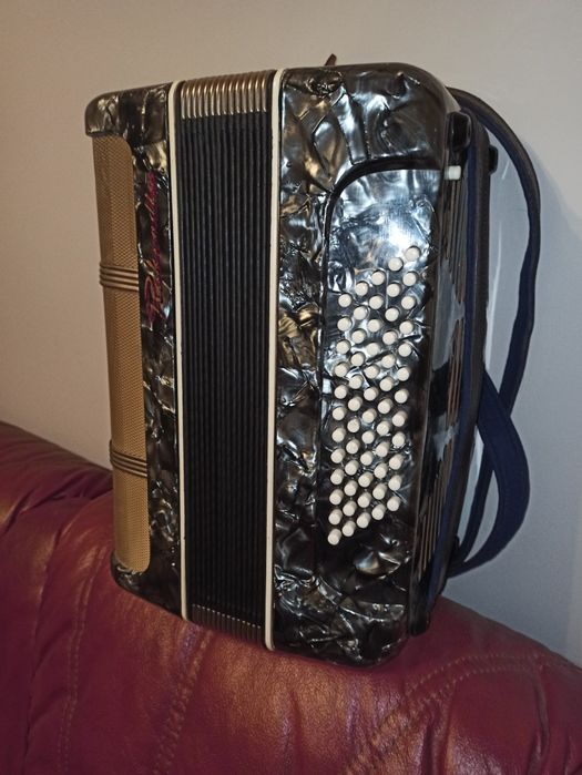 Akordeon Piakordia 60 bas