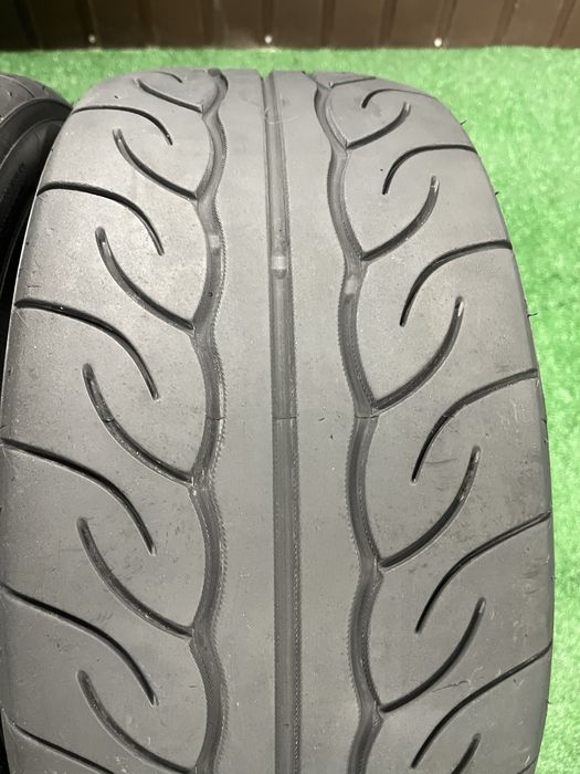Opony 215/45 R17  Semi-slick Yokohama