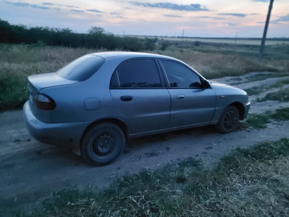Daewoo lanos газ бензин чудовий стан