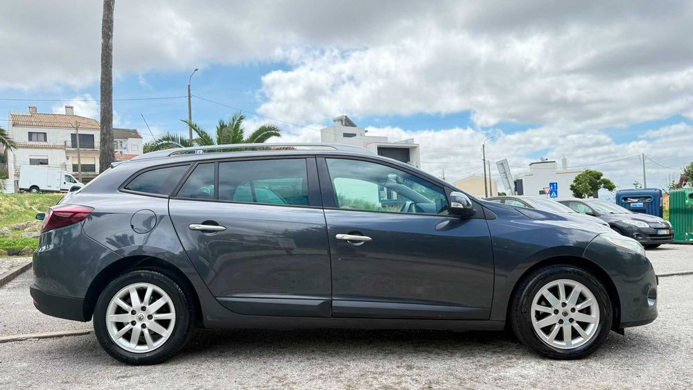 Renault Mégane Break — fotografia 5