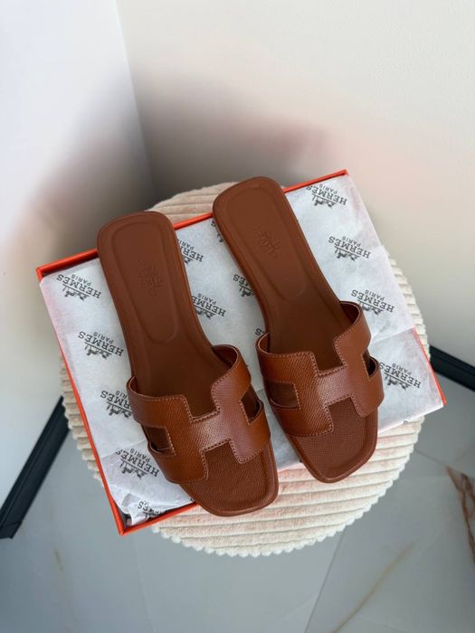 Шльопанці ермес оран / hermes oran