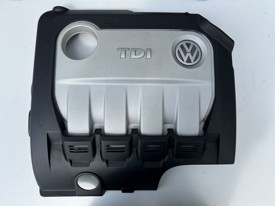 Кришка крышка двигателя декоративна кришка мотора Passat B6 BMR