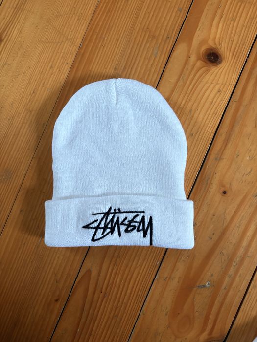 Czpaka stussy biała nowa