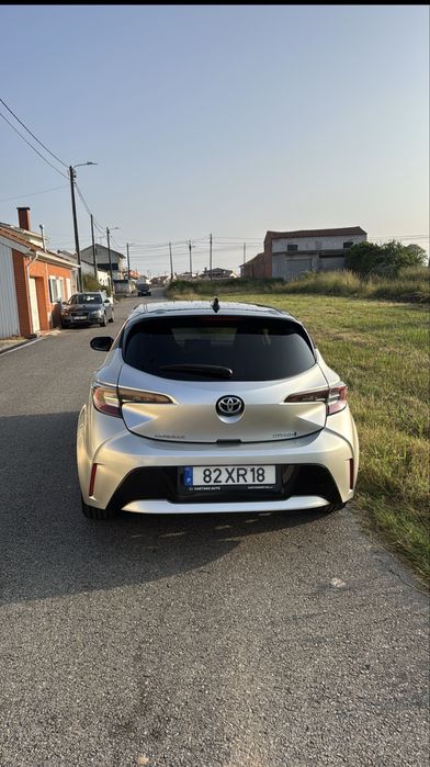 Toyota Corolla Hibrido 1.8 square collection