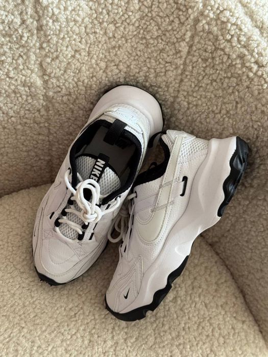 Кросівки кроссовки Nike M2K Tekno 37,5p