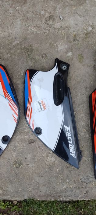 KTM Lc4 owiewki lampy komplet