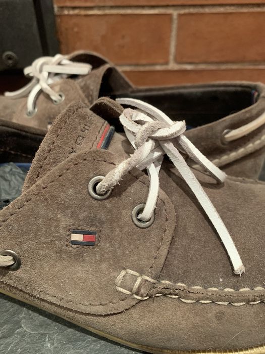 Sapatos vela Tommy Hilfiger castanhos