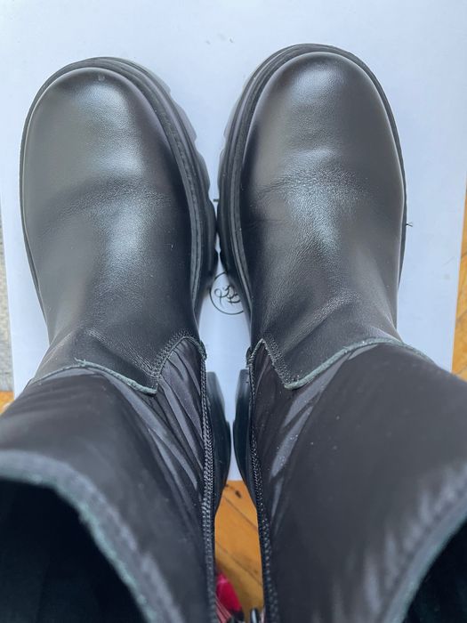 Черевики Estro на байці на платформі