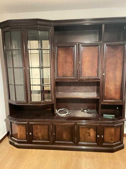 Móvel de Sala com vitrine