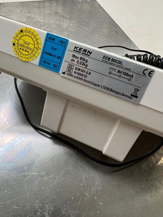 Balança de Plataforma KERN EOB 60K20L