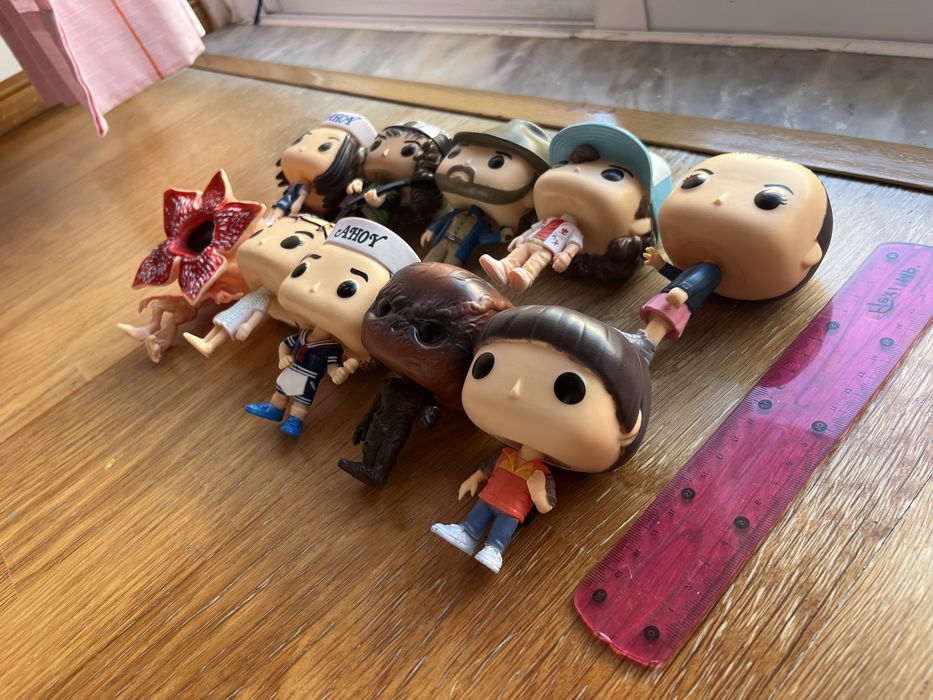 Bonecos de stranger things com 10,5 cm