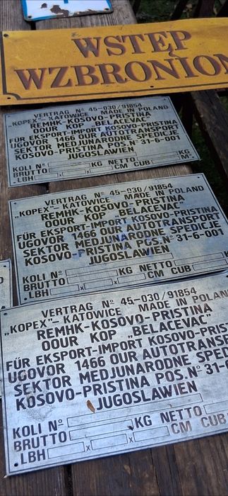 Tabliczki emaliowane I inne z czasów cena za wszystkie