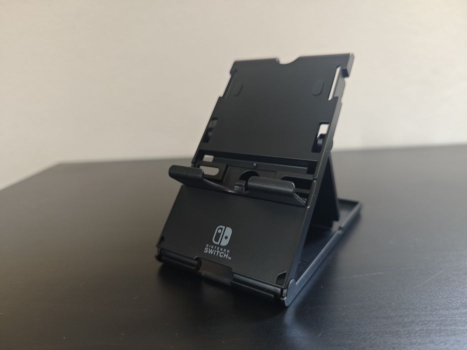 Hori Switch Stand