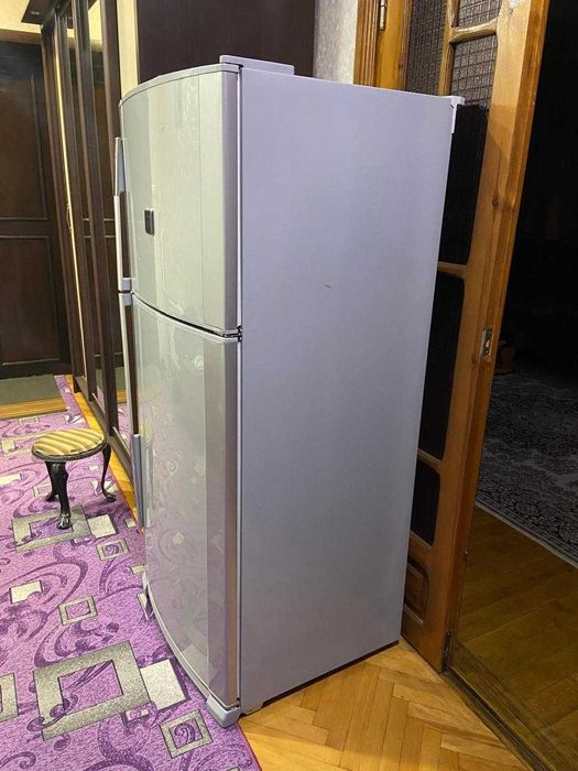 Холодильник SHARP модель SJ-63M-SA