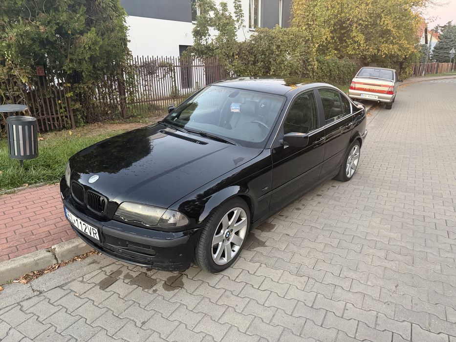 Bmw 320i lpg android tuba sub czarny sufit skora  sporty